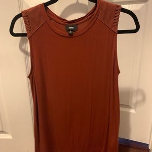 Cute versatile tank top!